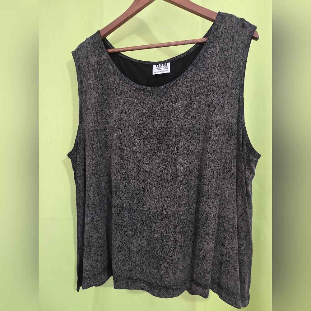 R & M Richards Heather Gray Tank Top